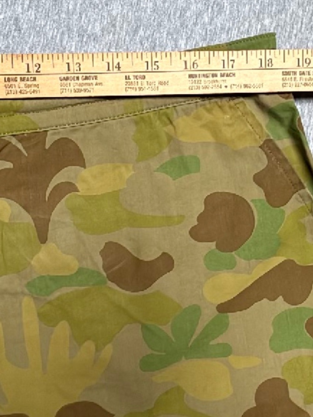 Taylor Stitch The Adventure Short in Camo Mens Sz. 36 - Picture 8 of 8